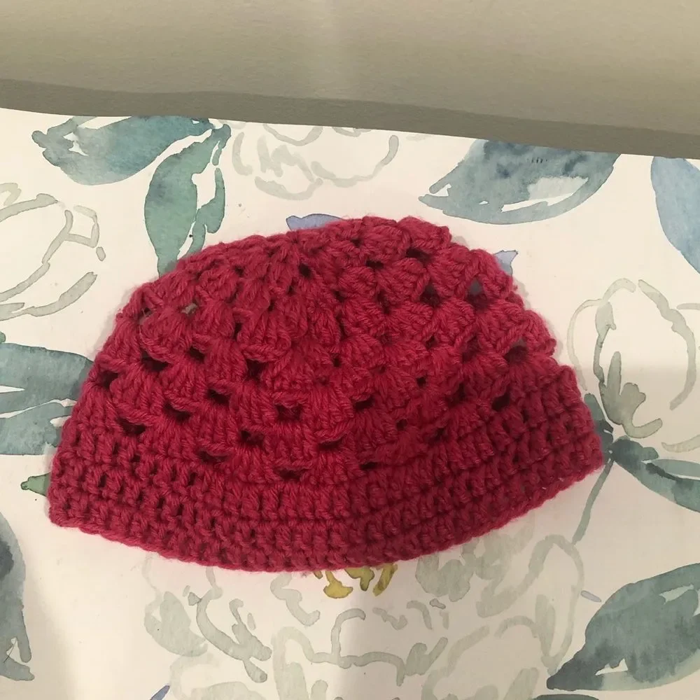 Pair of Girl’s Pink Knit Accessories(3 items@$15)